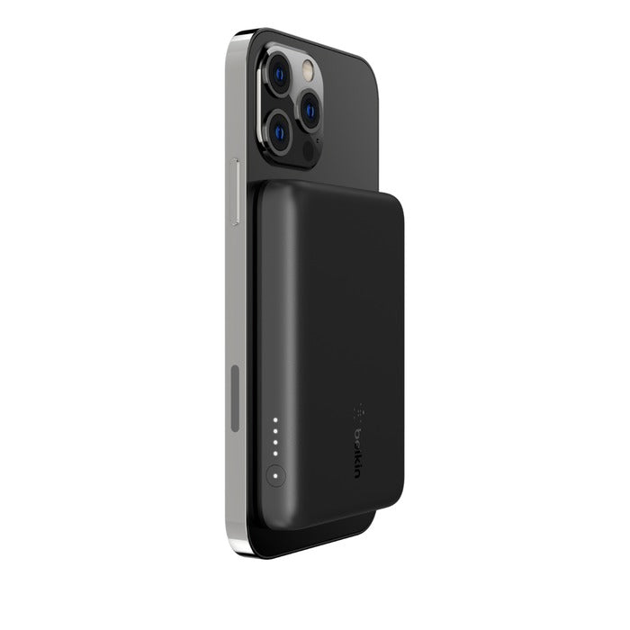 Belkin Boost Charge Magnetic Wireless Power Bank Black